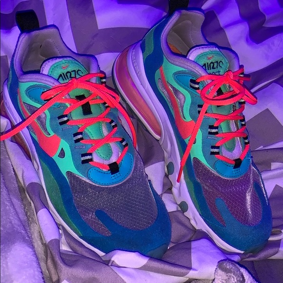 nike air max 270 reacts - Picture 3 of 4